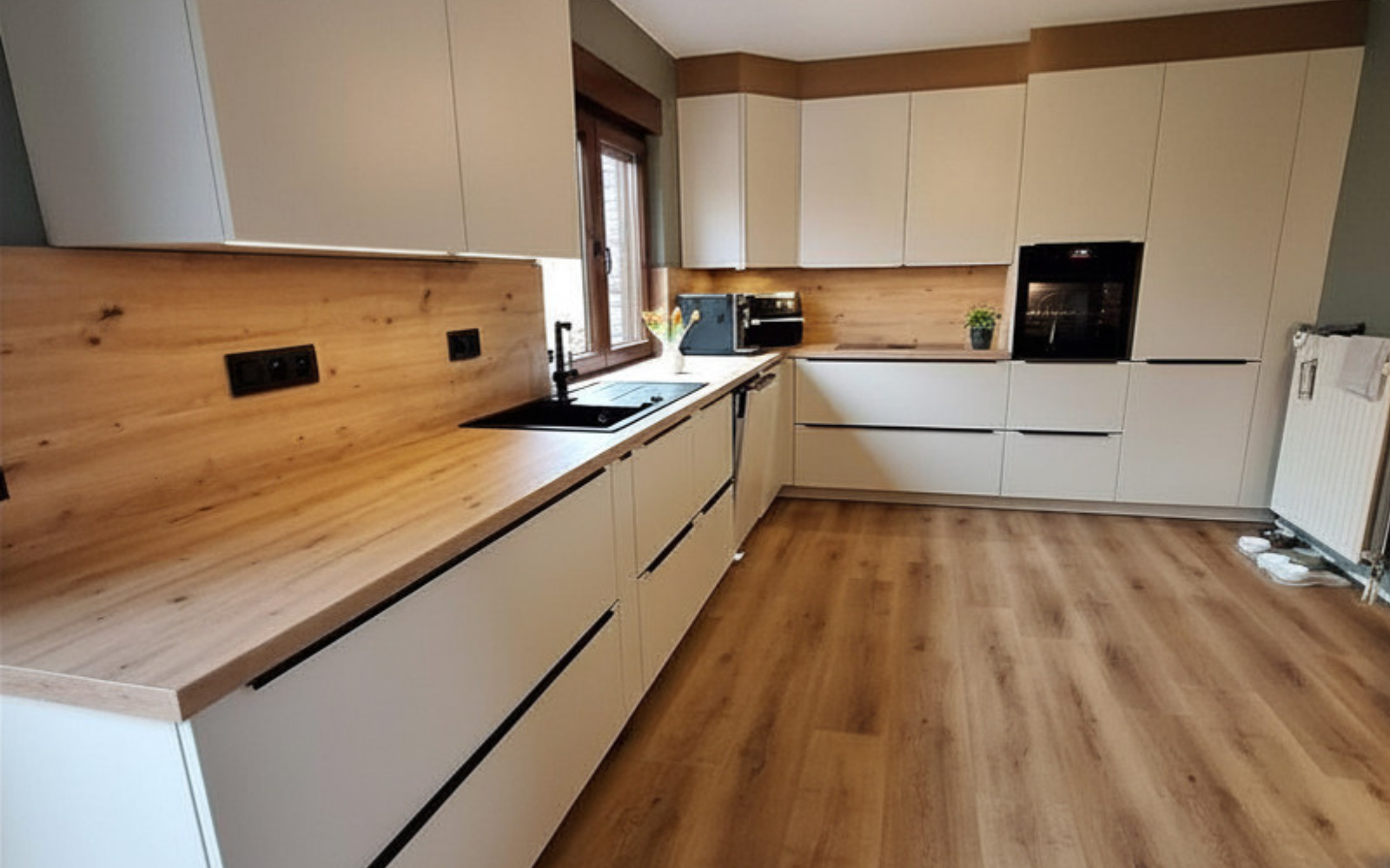 Küche auf Maß, Gesamtansicht